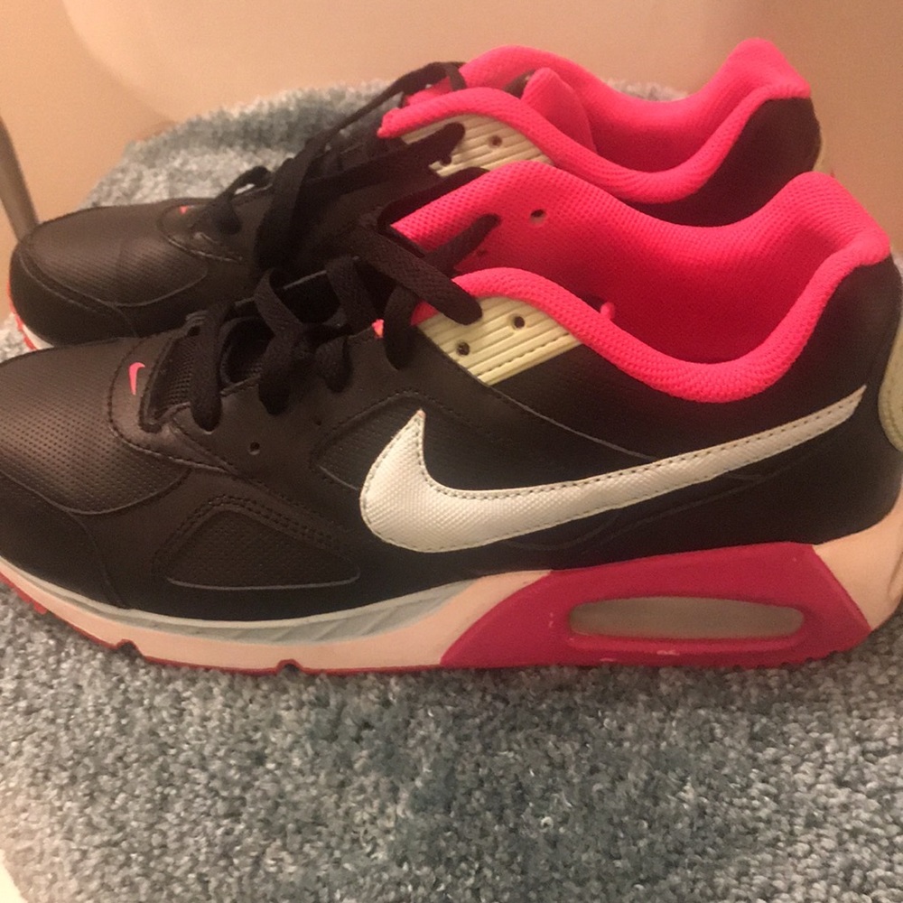Air max size 10